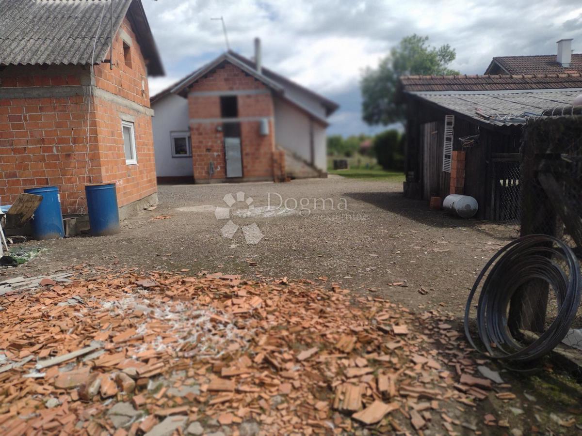 Casa Šatornja, Glina, 130m2