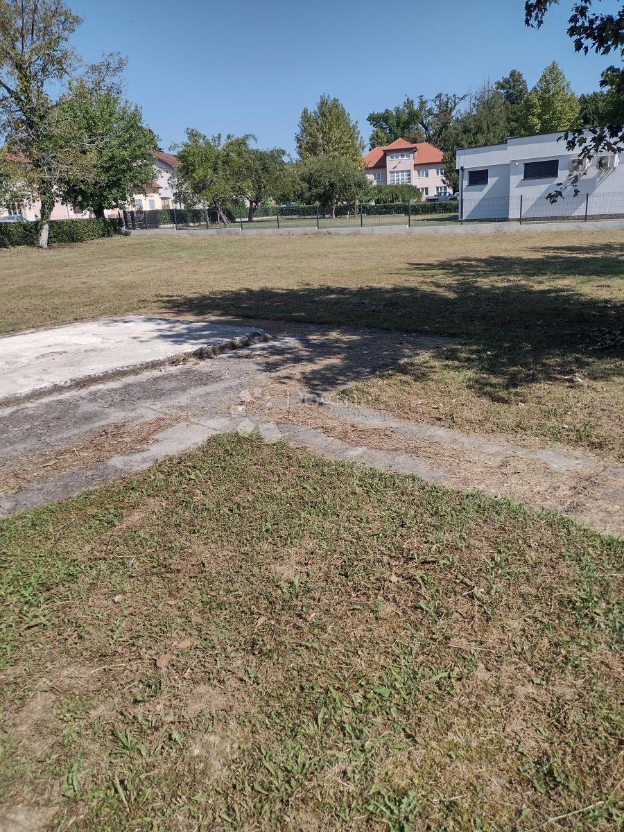 Terreno edificabile Topusko, 993m2