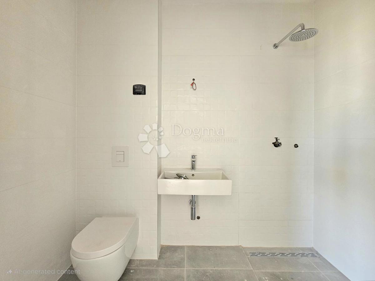 nuova costruzione, Umago