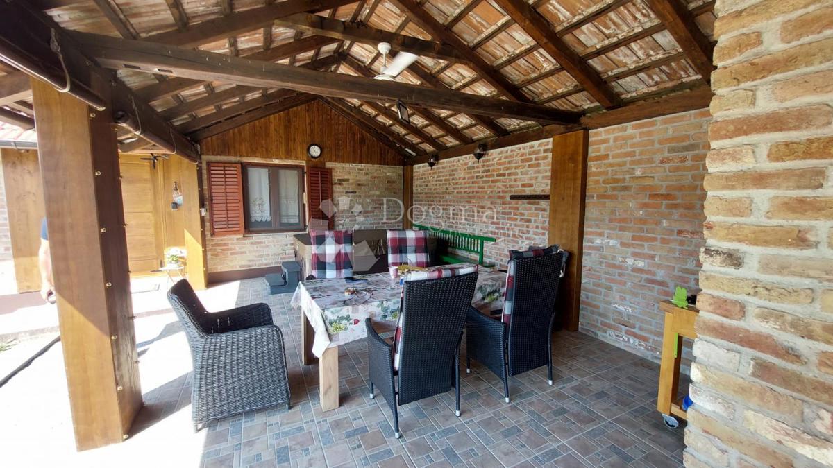 Casa Dapci, Čazma, 97m2