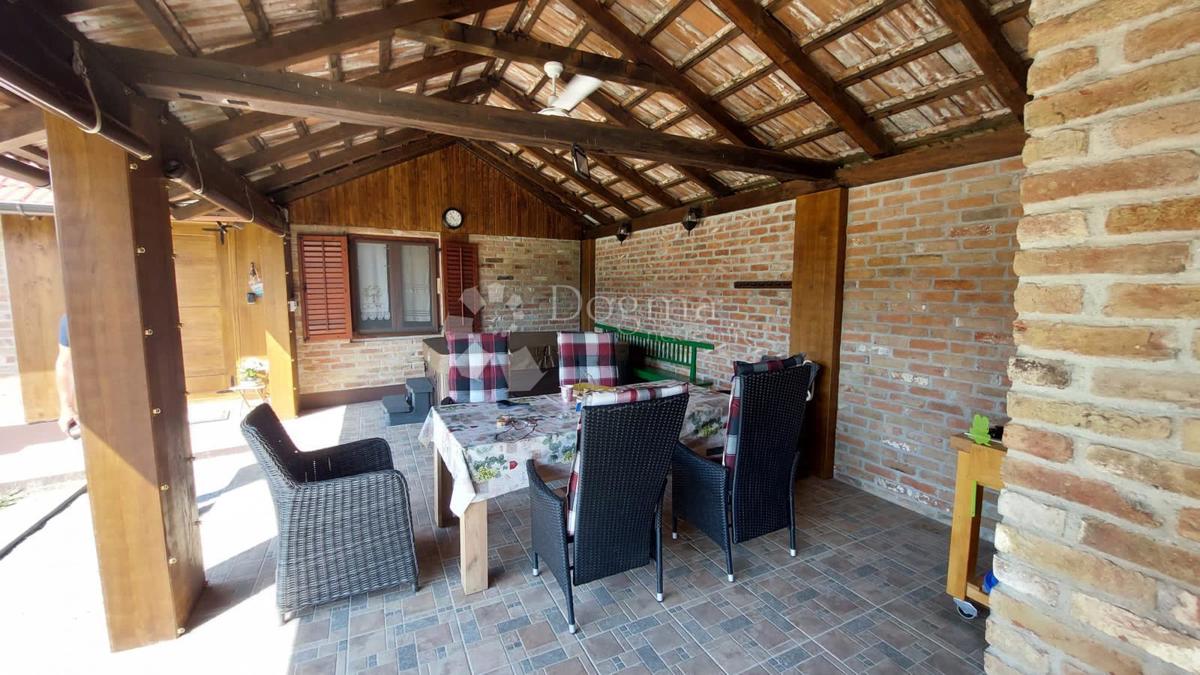 Casa Dapci, Čazma, 97m2