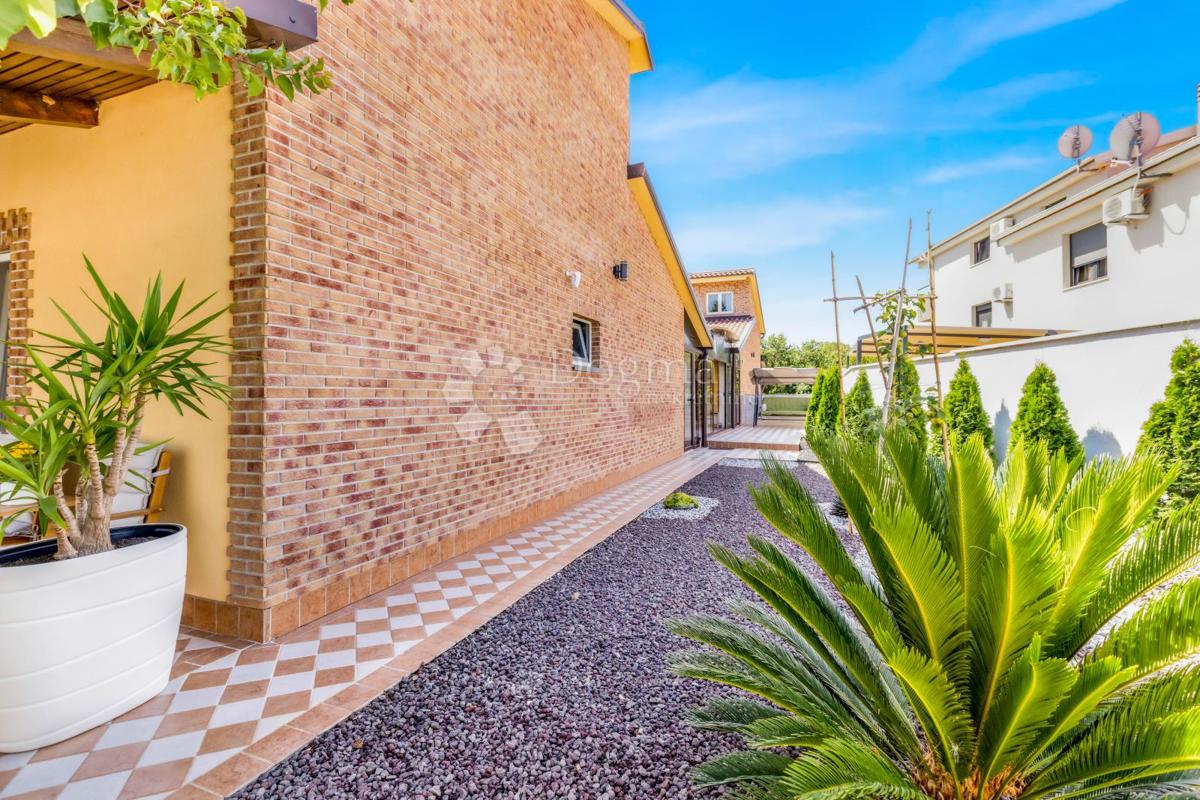 Casa Pomer, Medulin, 460m2