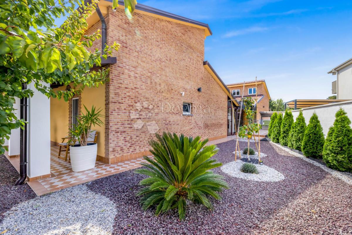 Casa Pomer, Medulin, 460m2