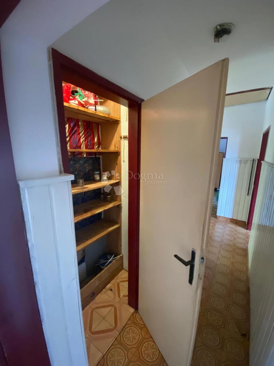 Casa Budainka, Slavonski Brod, 450m2