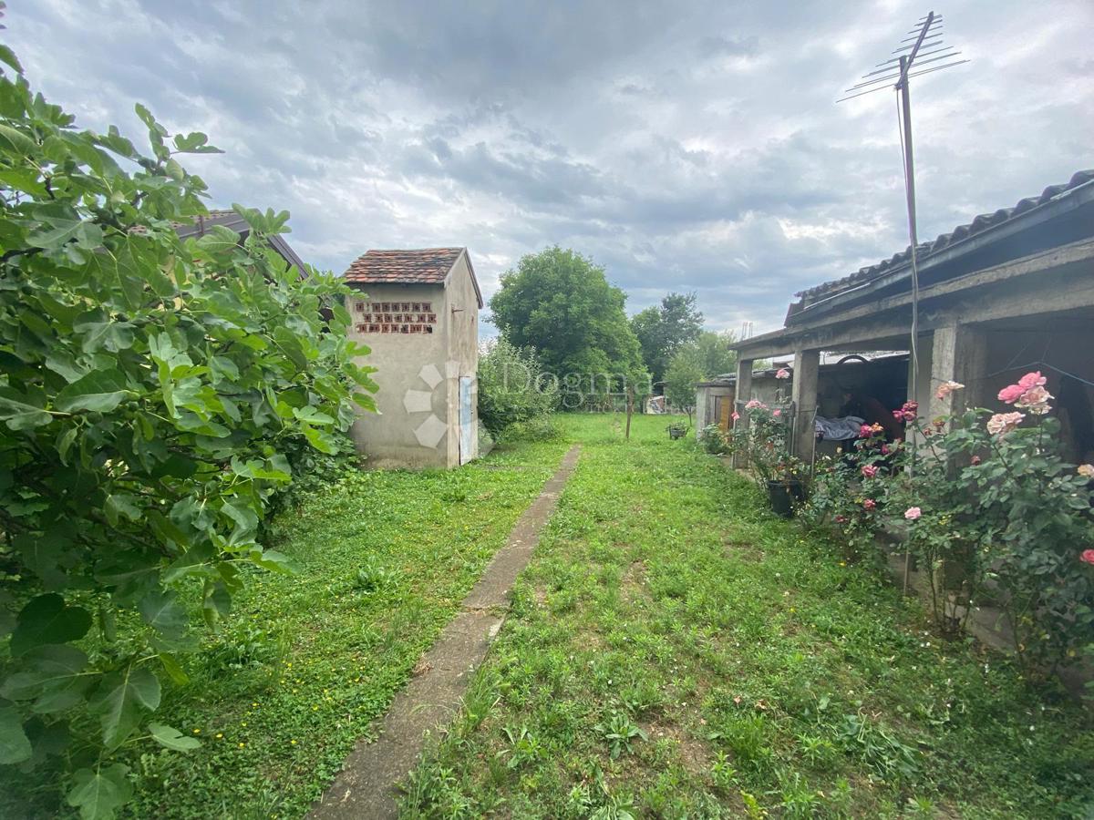 Casa Budainka, Slavonski Brod, 450m2