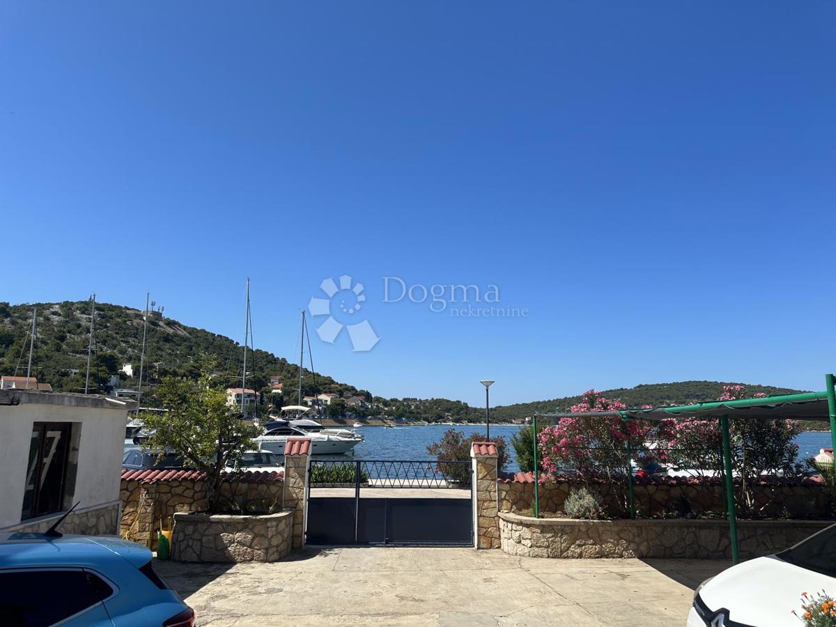 Casa Tisno, 621,29m2