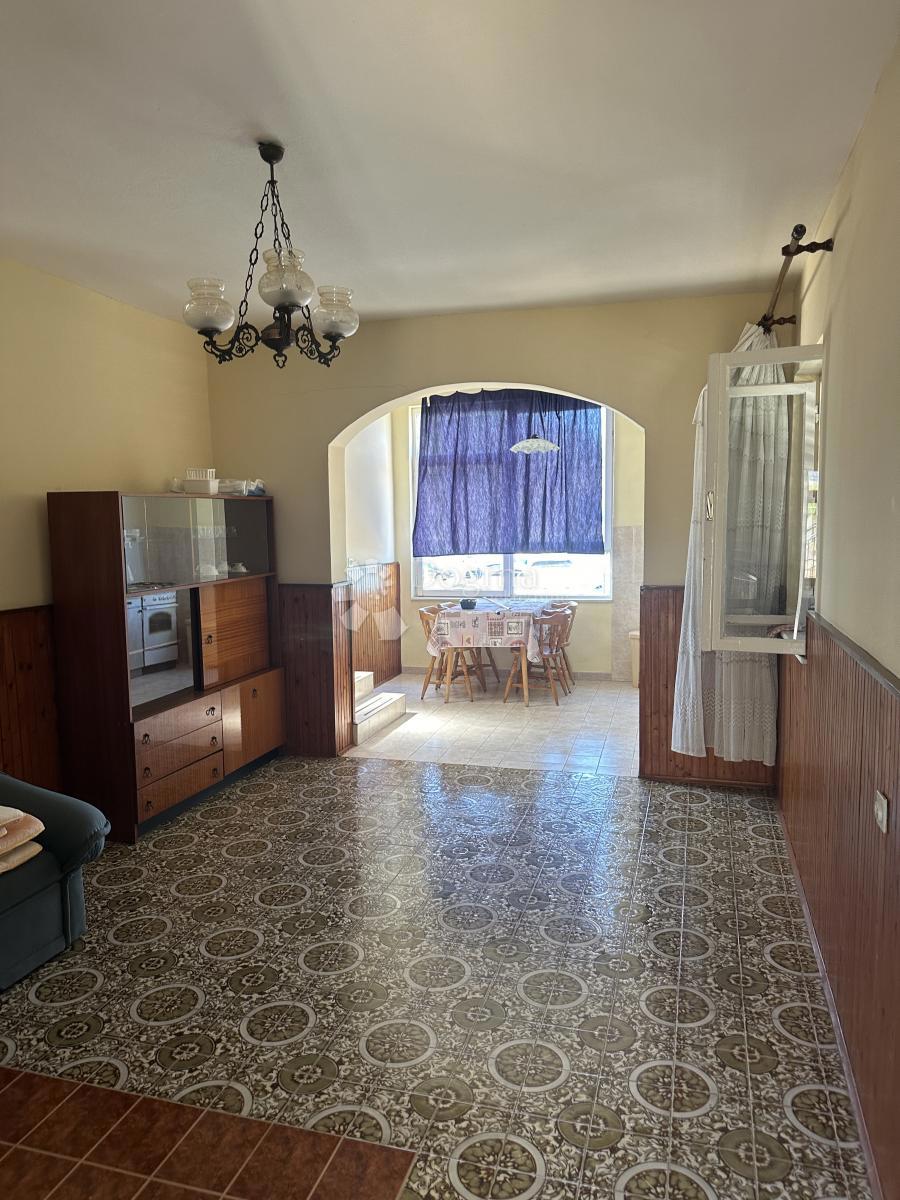 Casa Tisno, 621,29m2