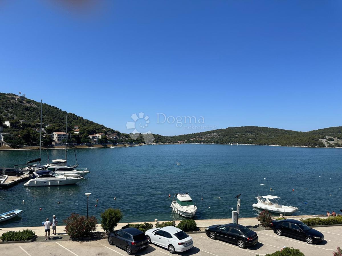 Casa Tisno, 621,29m2