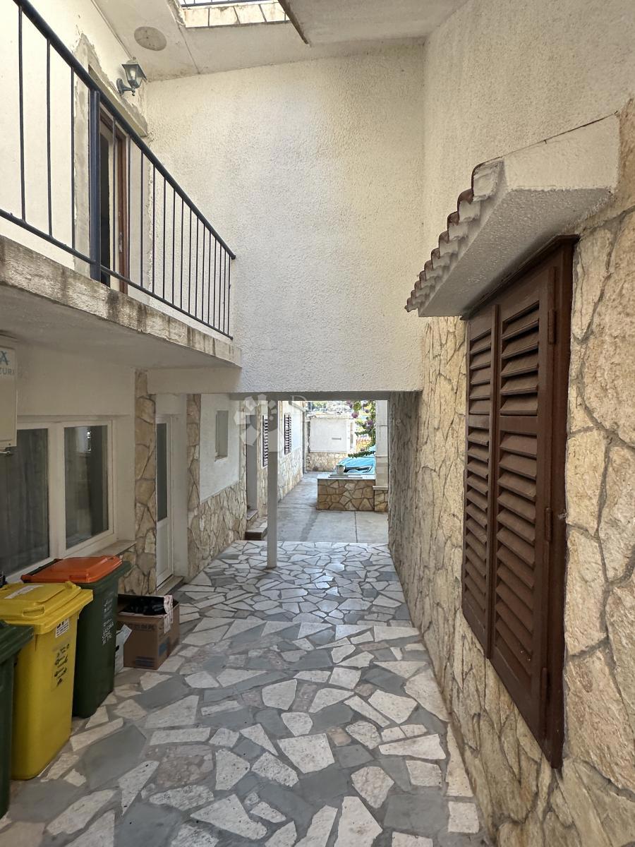 Casa Tisno, 621,29m2