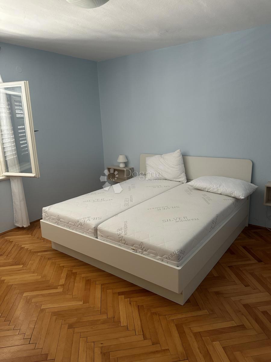 Casa Tisno, 621,29m2