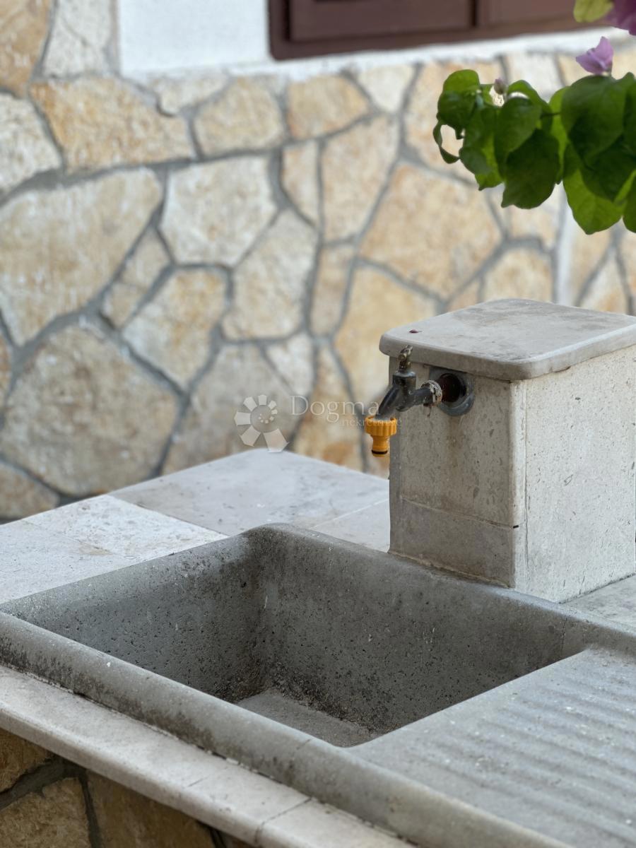 Casa Tisno, 621,29m2