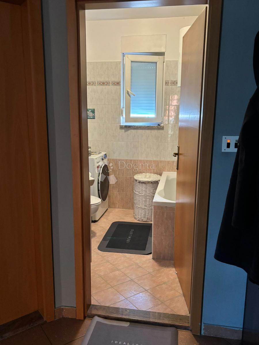 Allogio Srdoči, Rijeka, 85,59m2