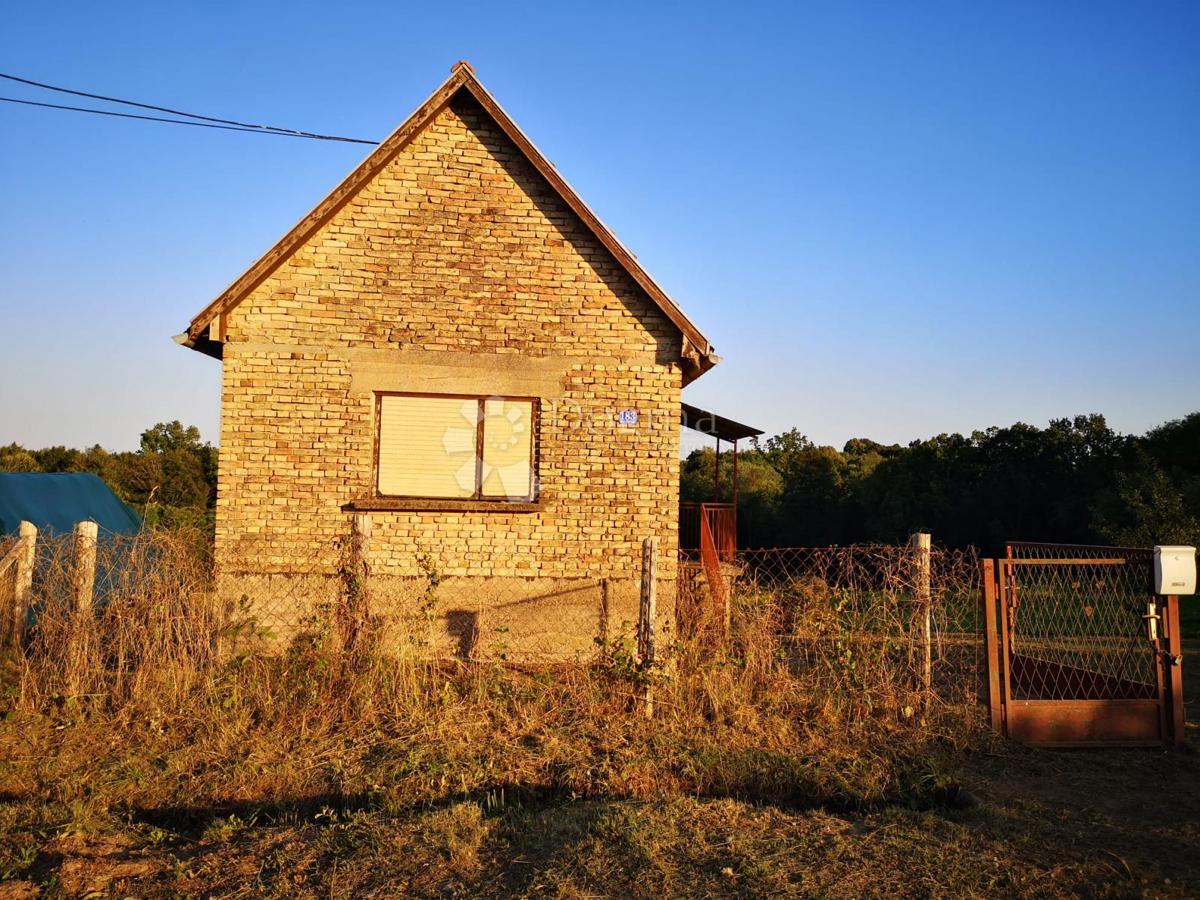 Casa Donji Hrastovac, Sunja, 48m2