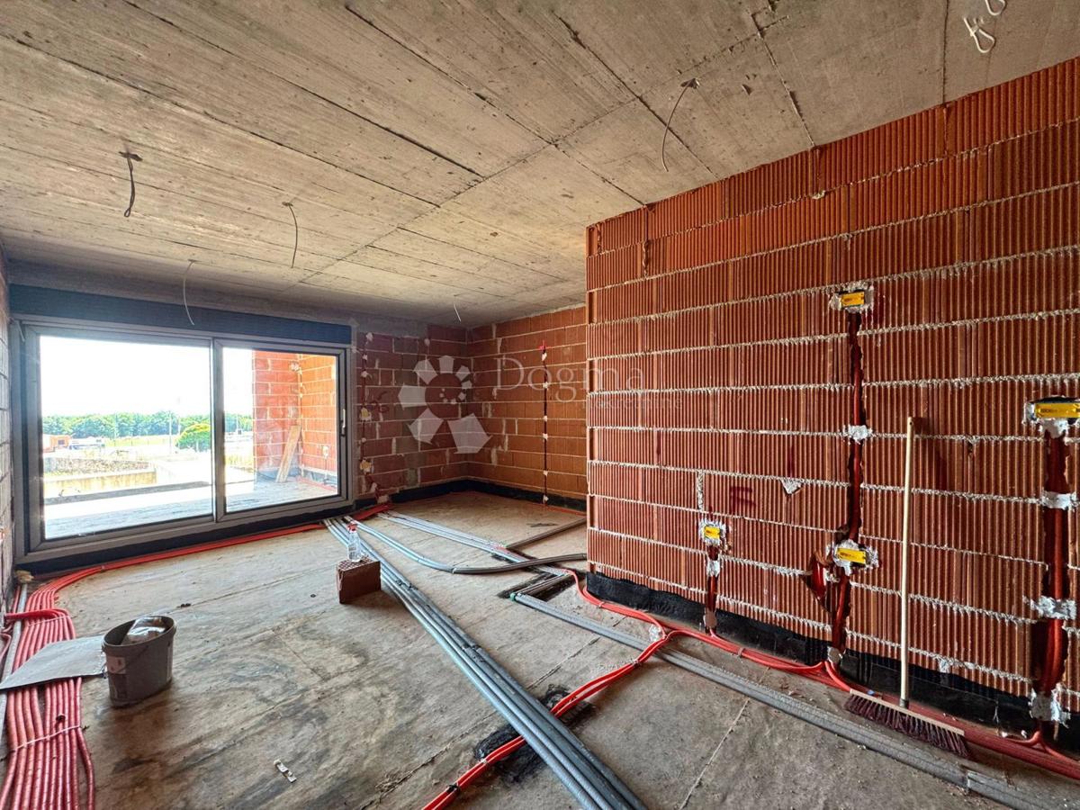 Allogio Ližnjan, 1m2