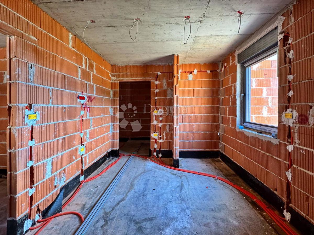 Allogio Ližnjan, 1m2