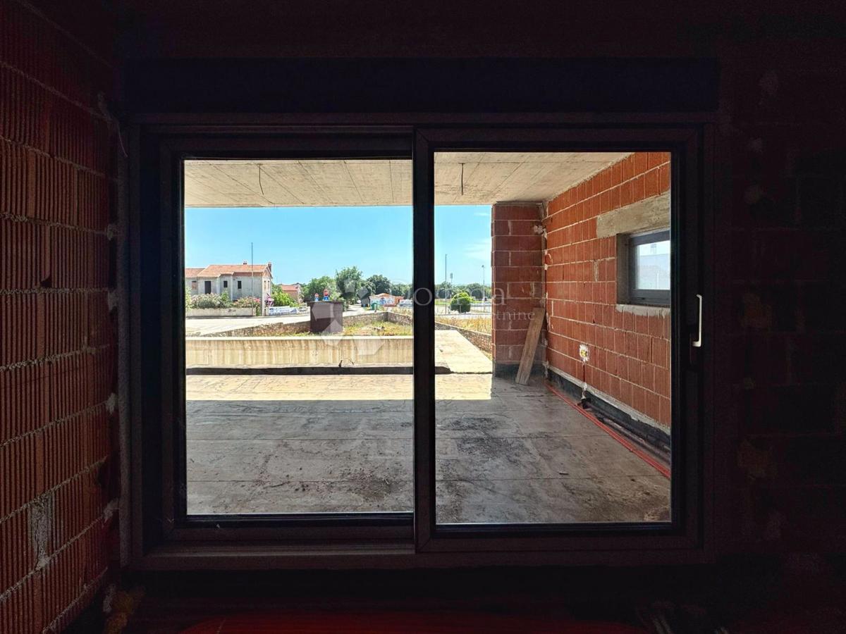 Allogio Ližnjan, 1m2