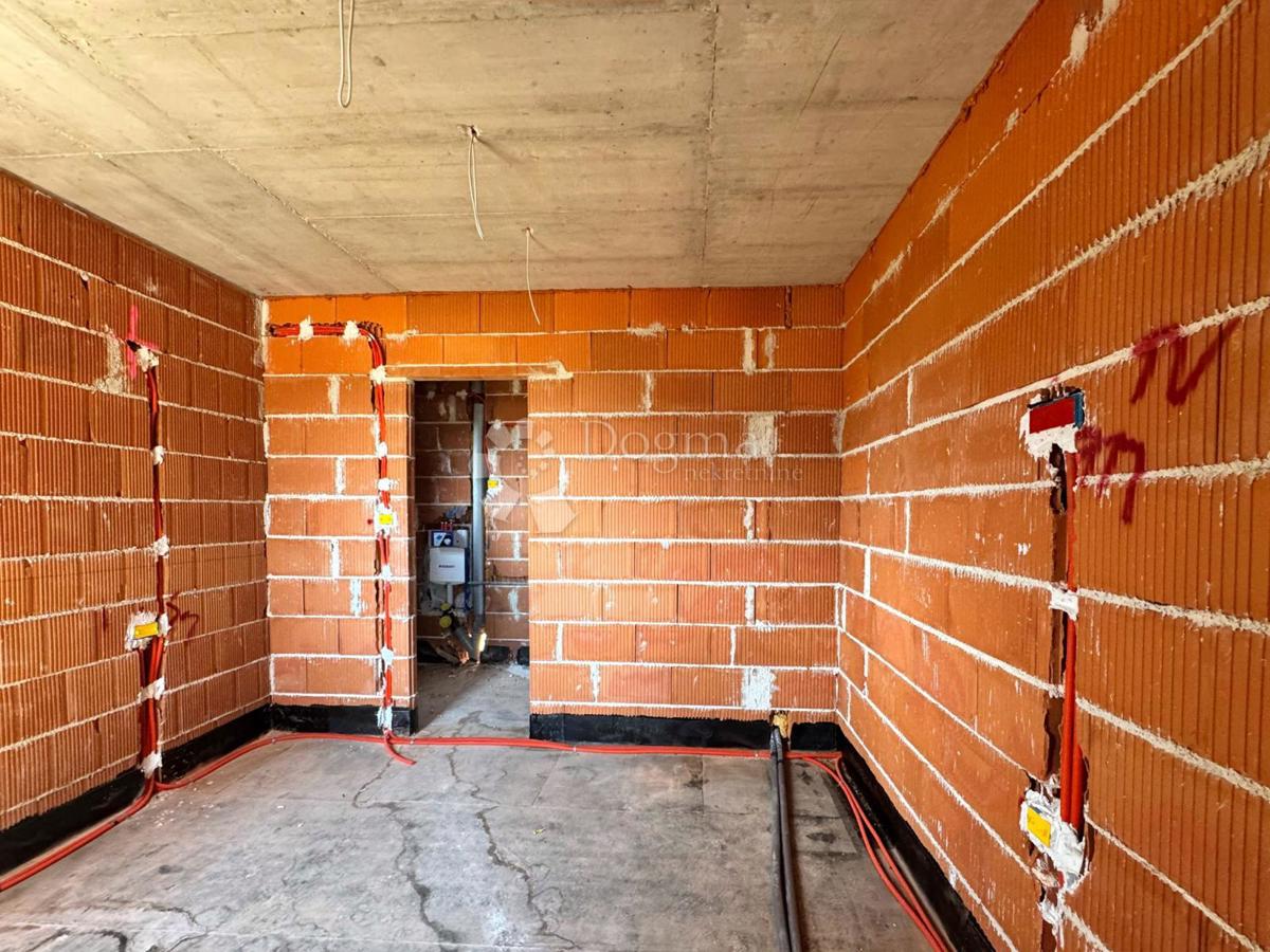 Allogio Ližnjan, 1m2