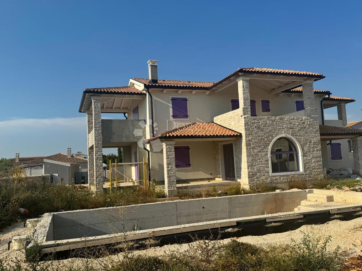 Casa Maružini, Kanfanar, 215m2