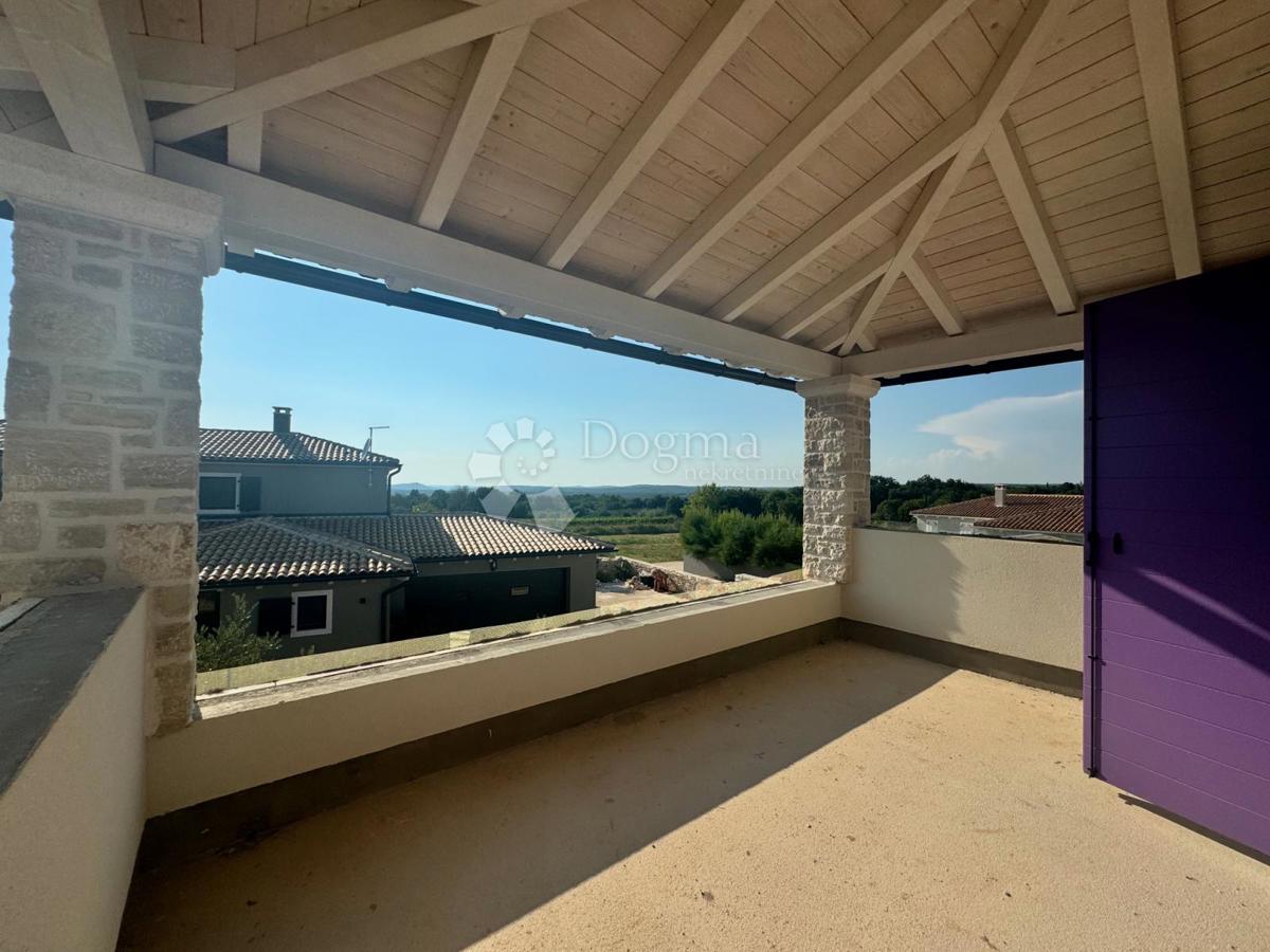 Casa Maružini, Kanfanar, 215m2