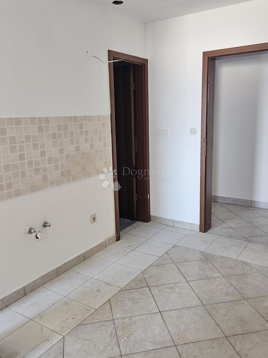 Appartamento Njivice, Omišalj, 78m2