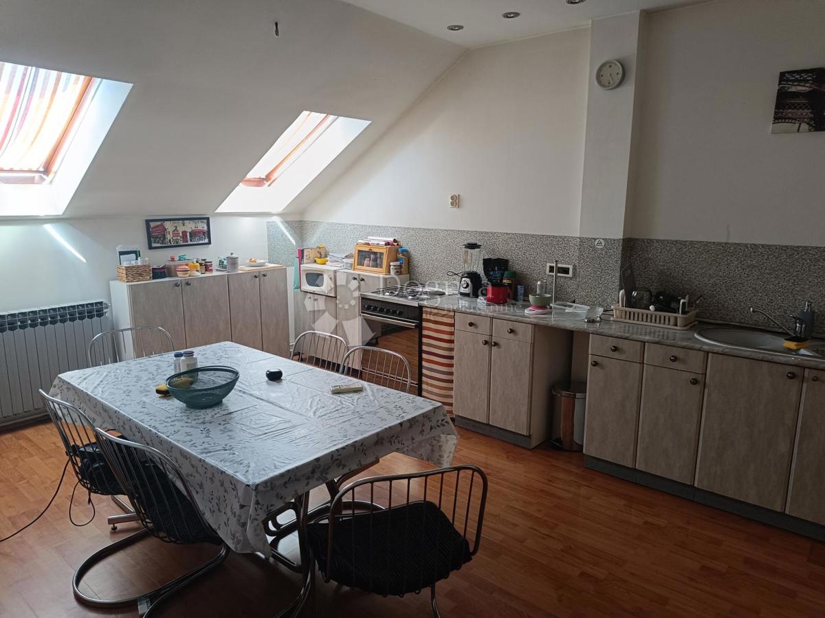 Allogio Gornji grad / Centar, Osijek, 124,57m2