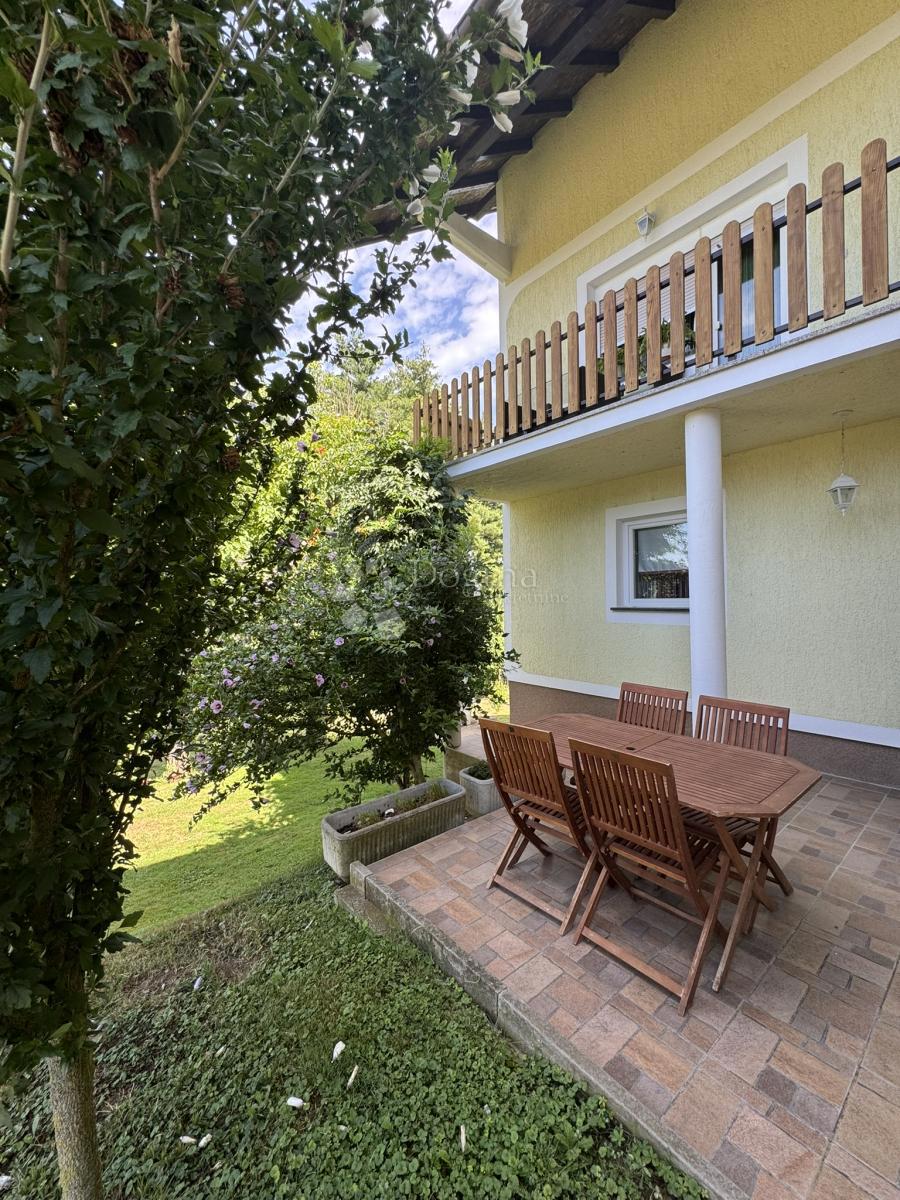 Casa Berek, 258m2