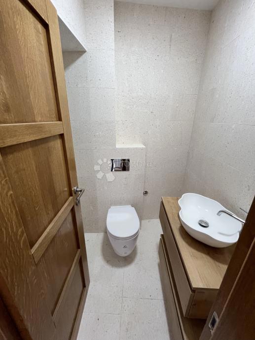 Casa Betina, Tisno, 107m2