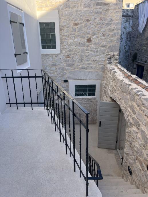 Casa Betina, Tisno, 107m2