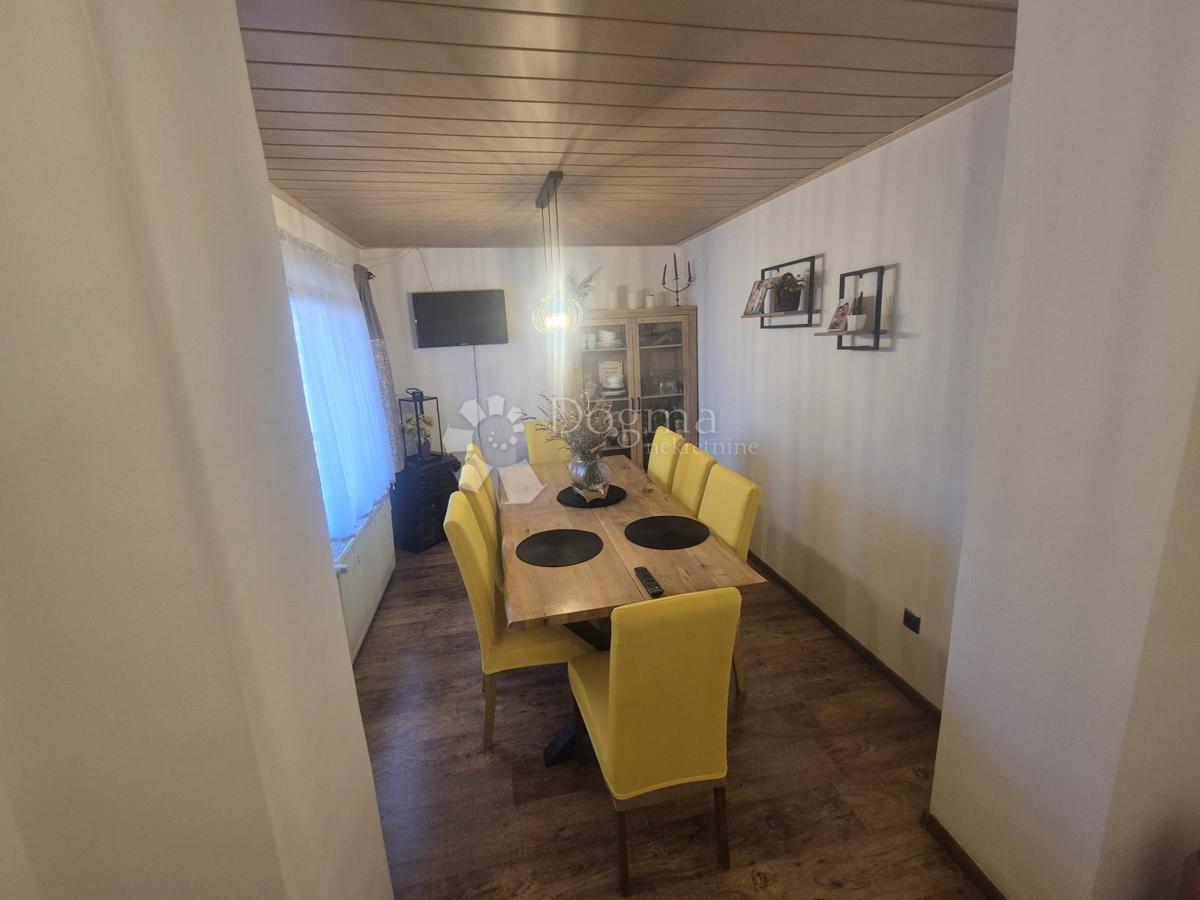 Casa Jakuševec Zabočki, Zabok, 204m2