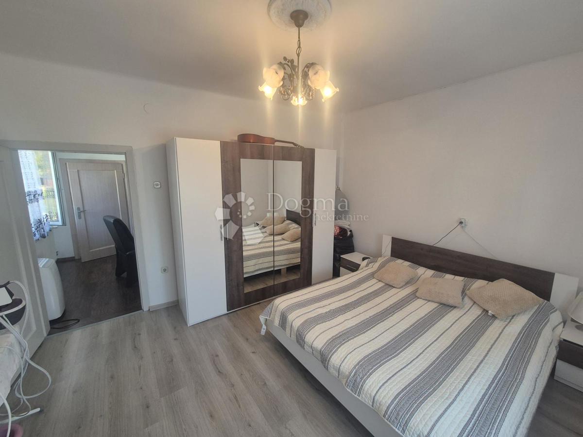 Casa Jakuševec Zabočki, Zabok, 204m2