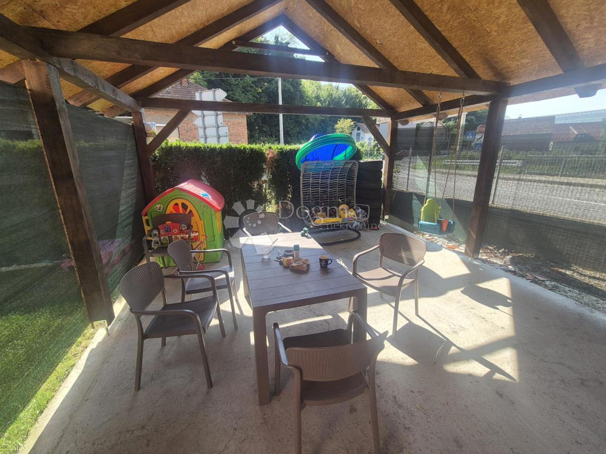 Casa Jakuševec Zabočki, Zabok, 204m2