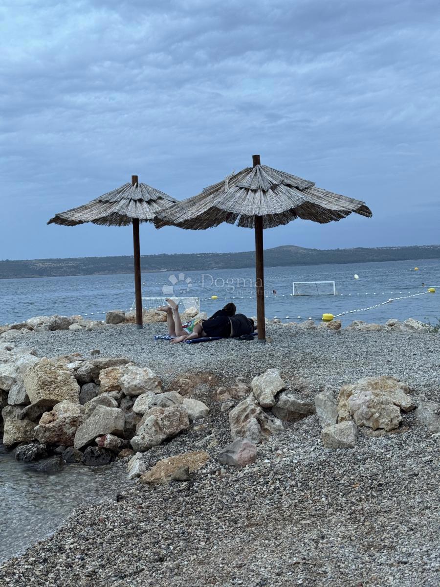 Allogio Maslenica, Jasenice, 70,29m2