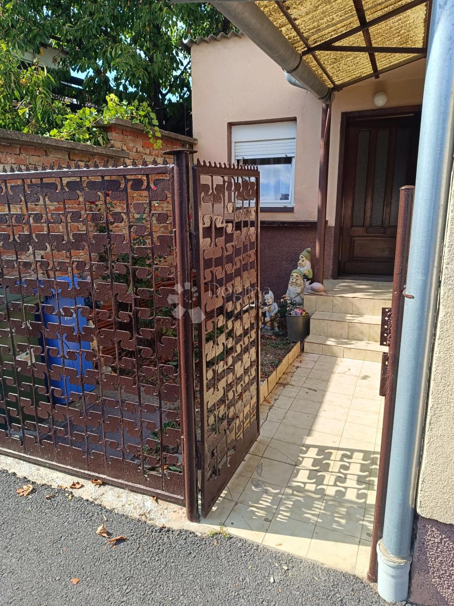 Casa Jug II, Osijek, 90m2