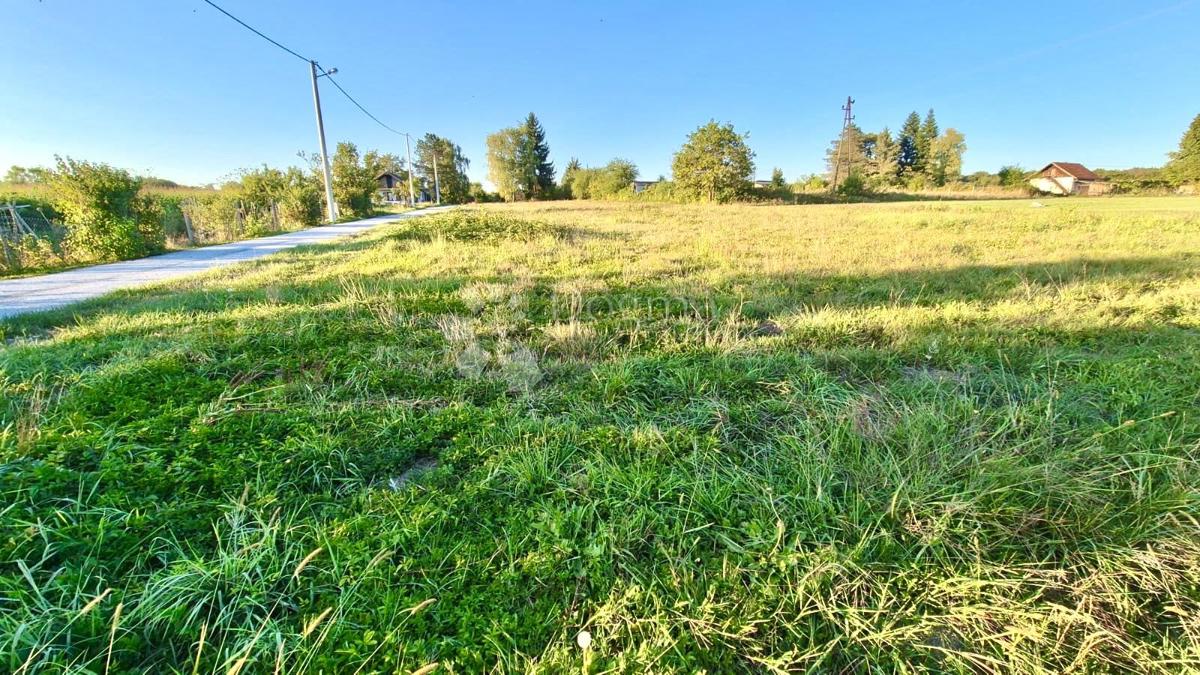 Terreno edificabile Kupinečki Kraljevec, Brezovica, 2.279m2