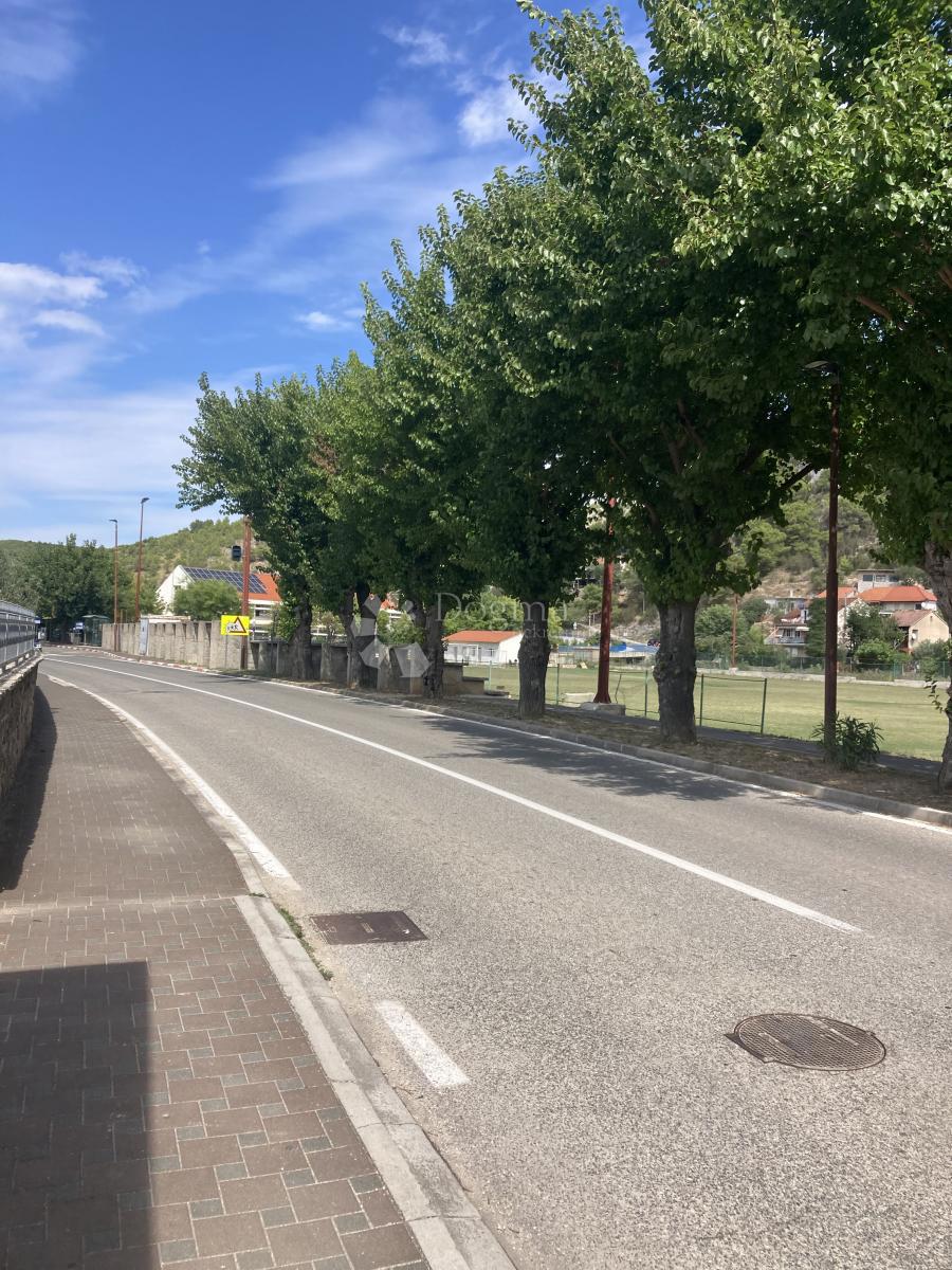 Terreno edificabile Skradin, 1.050m2