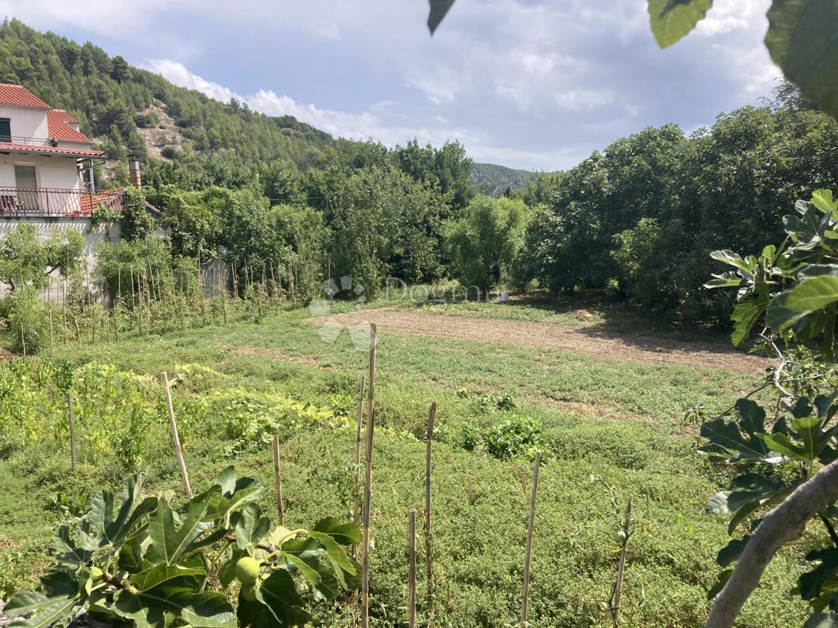 Terreno edificabile Skradin, 1.050m2