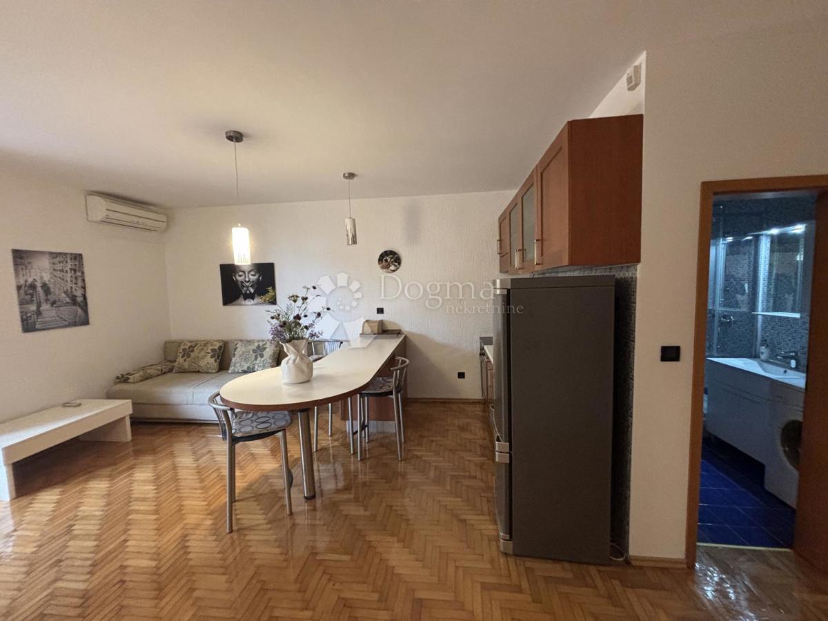 Allogio Opatija - Centar, Opatija, 53,90m2