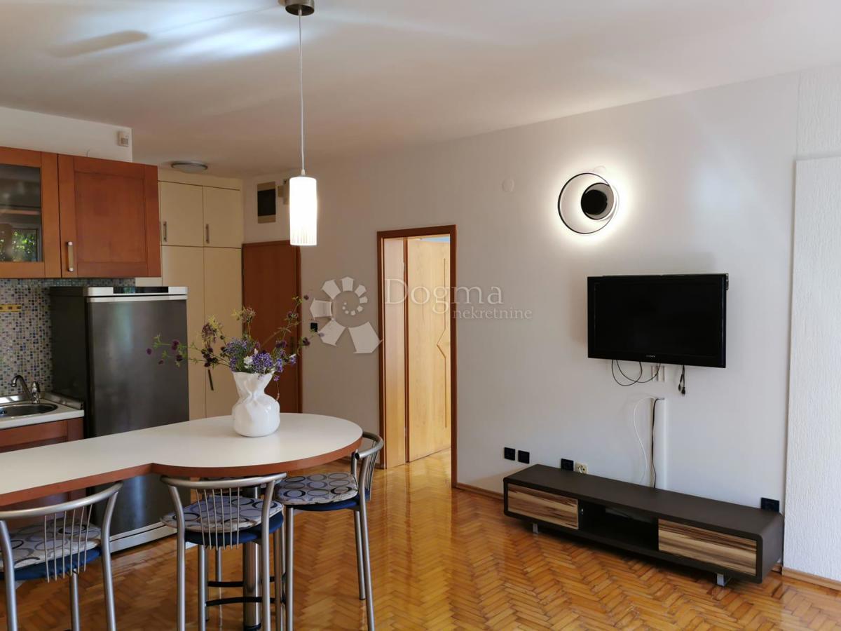 Allogio Opatija - Centar, Opatija, 53,90m2