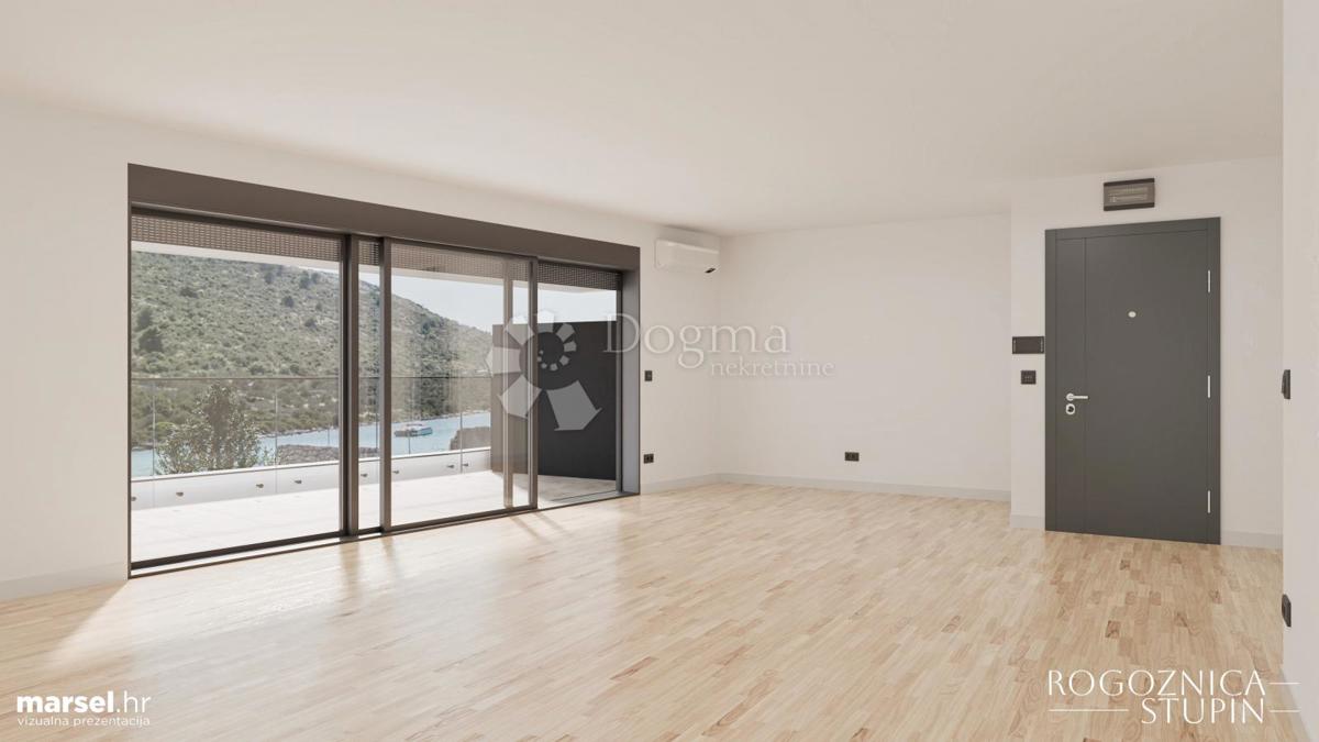 ROGOZNICA - NUOVO EDIFICIO MODERNO 2ª FILA DAL MARE