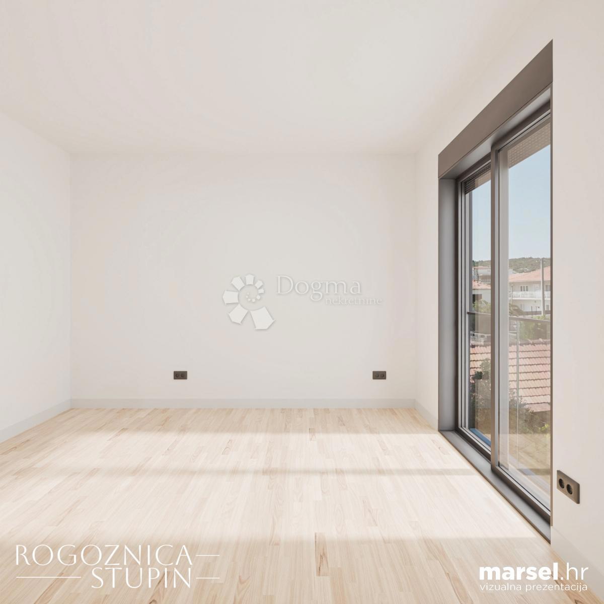 ROGOZNICA - NUOVO EDIFICIO MODERNO 2ª FILA DAL MARE