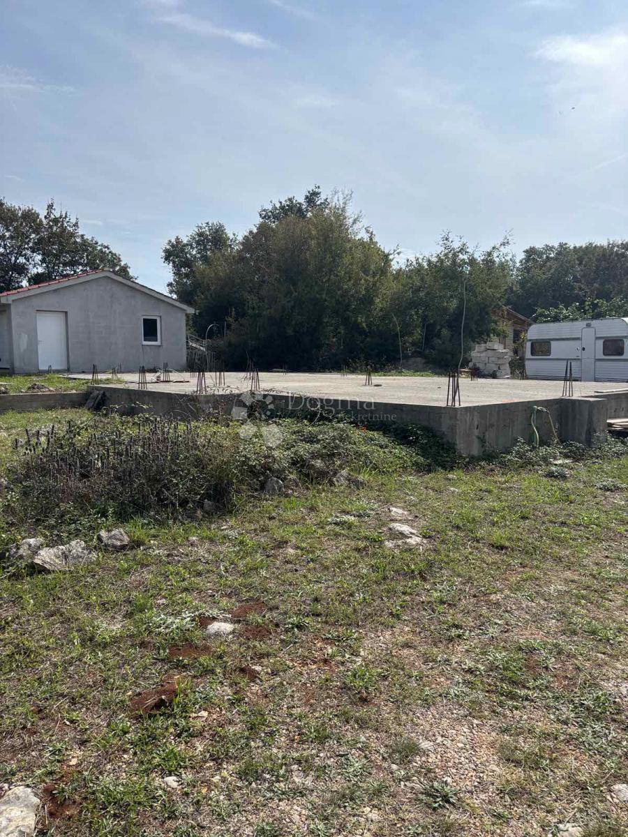 Terreno edificabile Milohnići, Krk, 926m2
