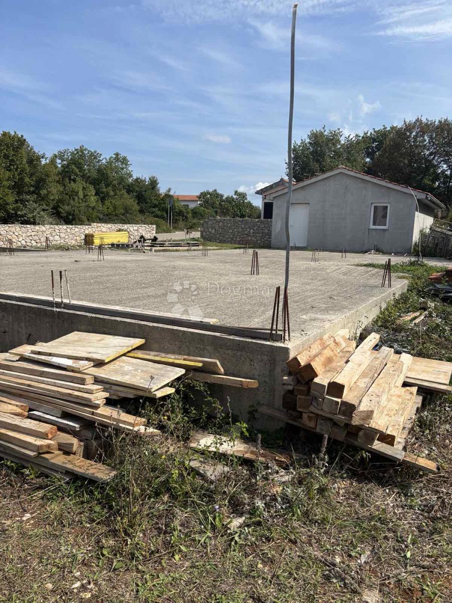 Terreno edificabile Milohnići, Krk, 926m2