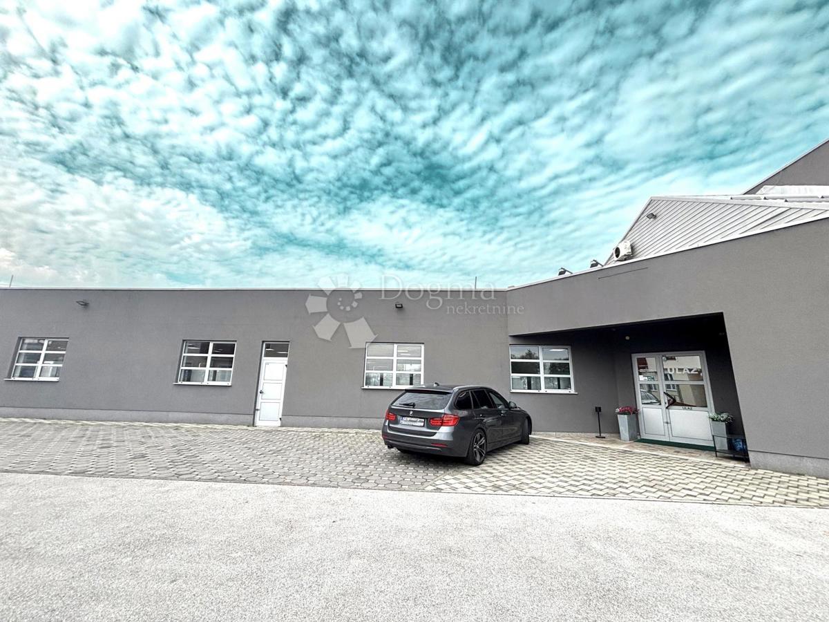 Locale commerciale Sopnica, Sesvete, 700m2