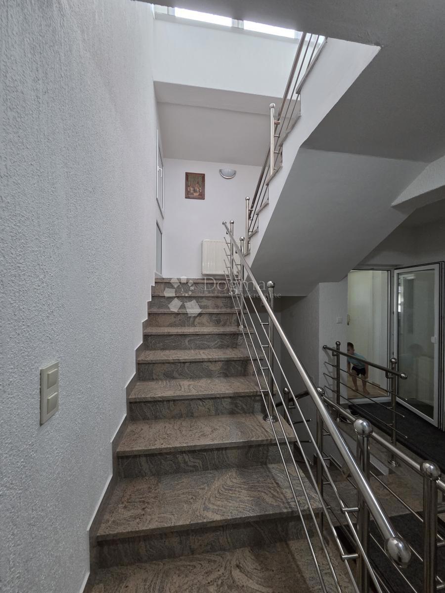 Casa Kraljevečki Novaki, Sesvete, 568,40m2