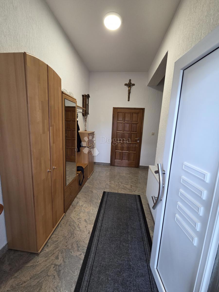 Casa Kraljevečki Novaki, Sesvete, 568,40m2