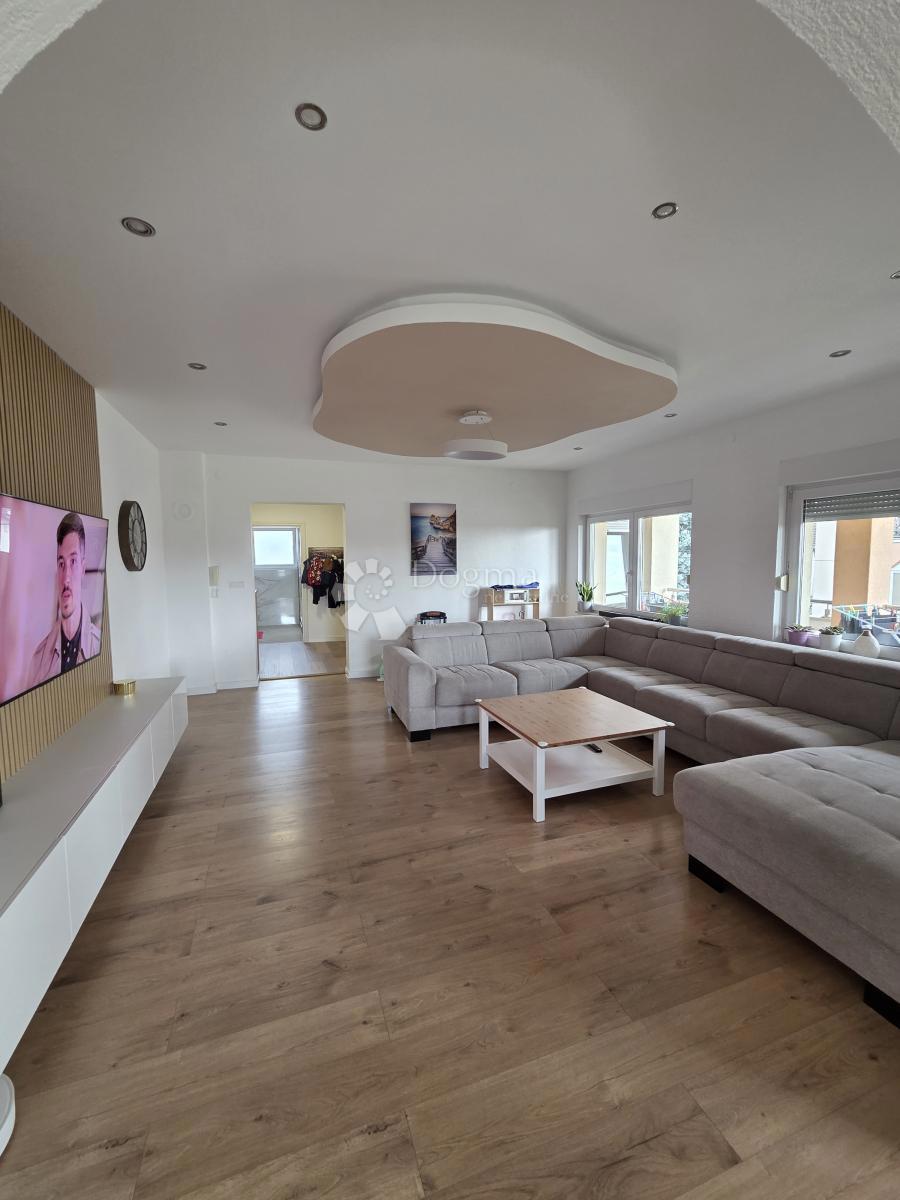 Casa Kraljevečki Novaki, Sesvete, 568,40m2