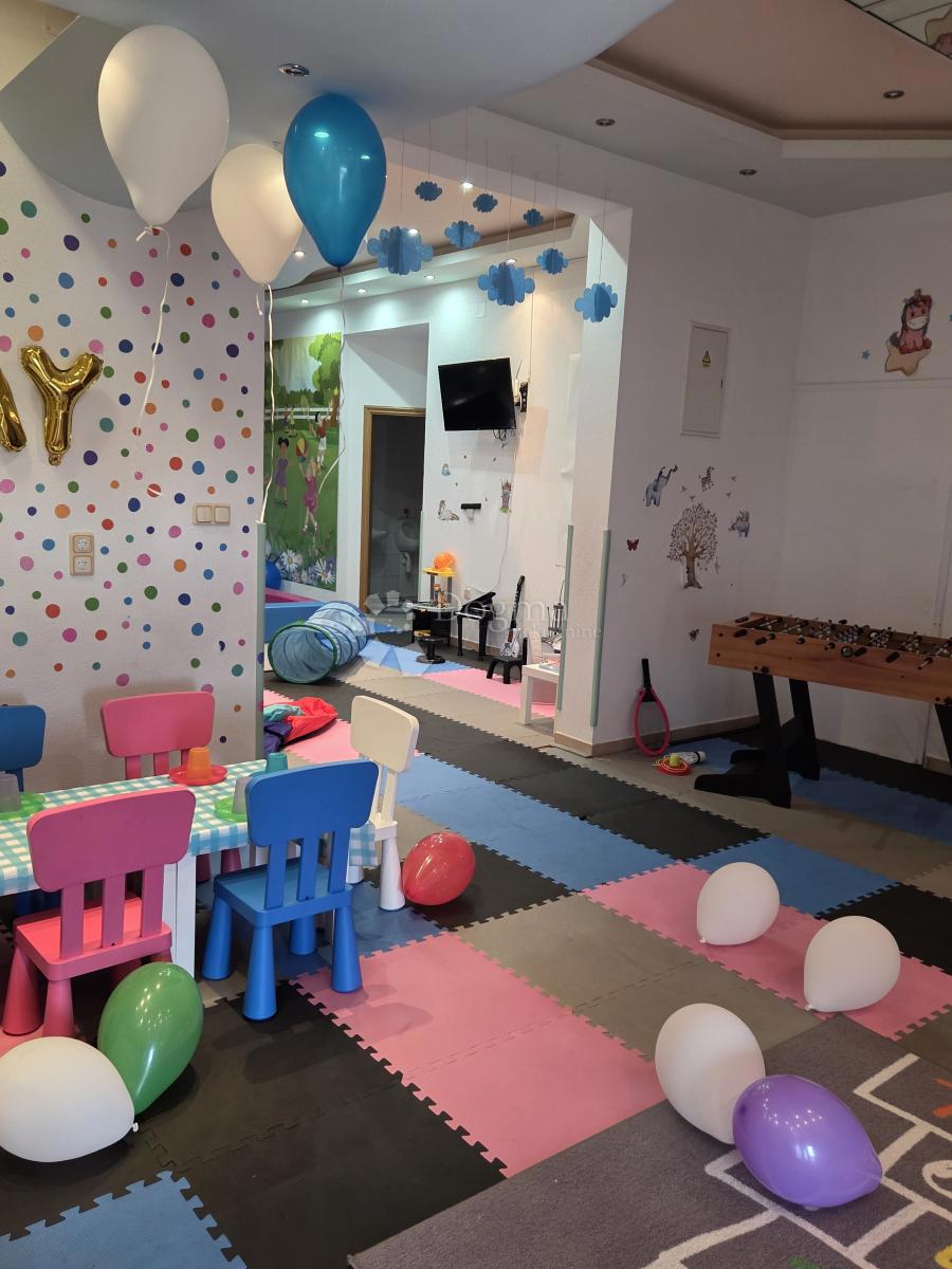 Casa Kraljevečki Novaki, Sesvete, 568,40m2