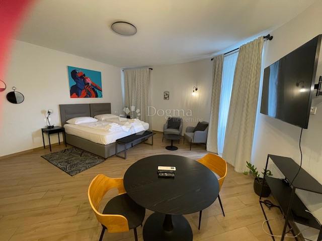 Allogio Centar, Rijeka, 150m2