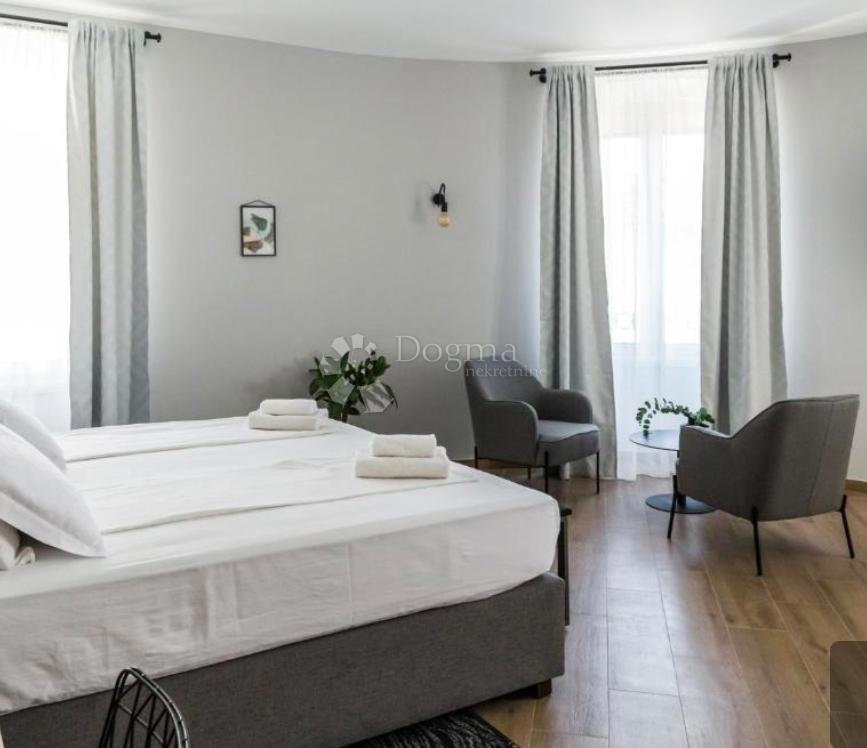 Allogio Centar, Rijeka, 150m2