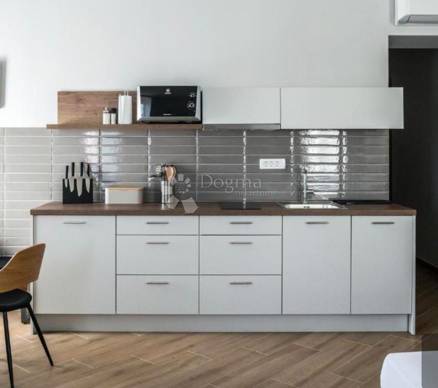 Allogio Centar, Rijeka, 150m2